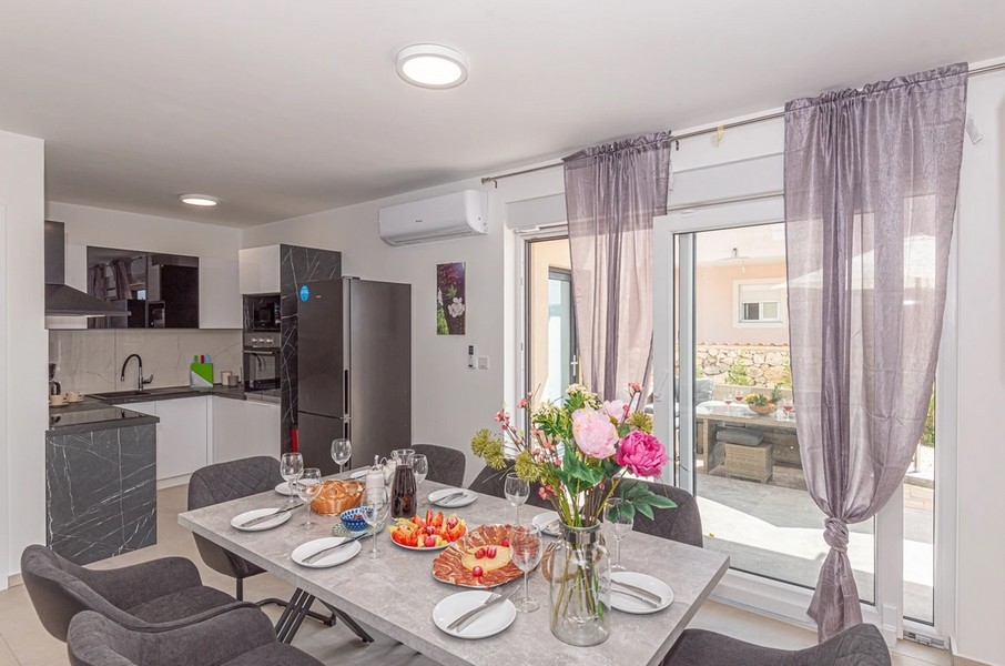 Agent nieruchomości w Chorwacji - Panorama Scouting H2317