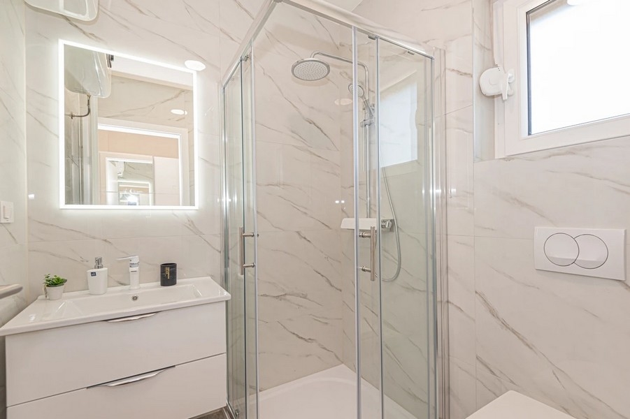 Kup dom w Chorwacji, Północna Dalmacja, Sibenik - Panorama Scouting Immobilien H2317, cena zakupu: 385 000 EUR - Zdjęcie 9