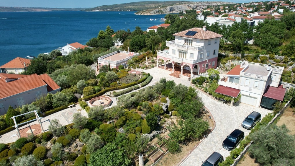 Balkon i taras z widokiem na morze