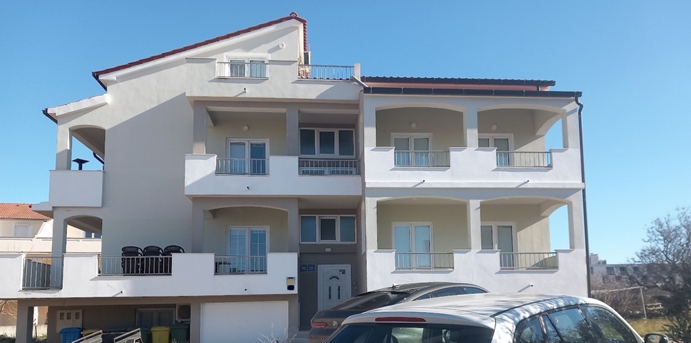 Duży dom blisko centrum i promenady