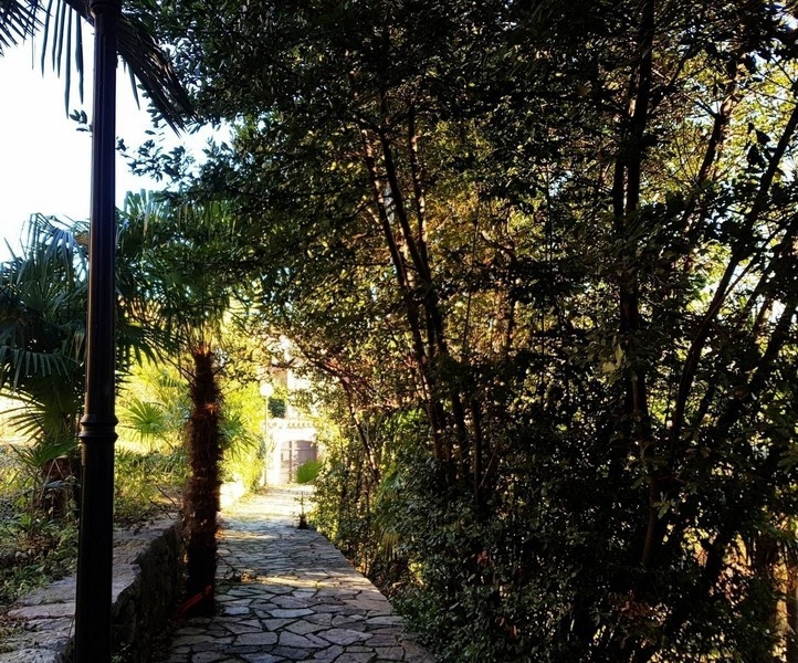 Dom z widokiem na morze i tarasem