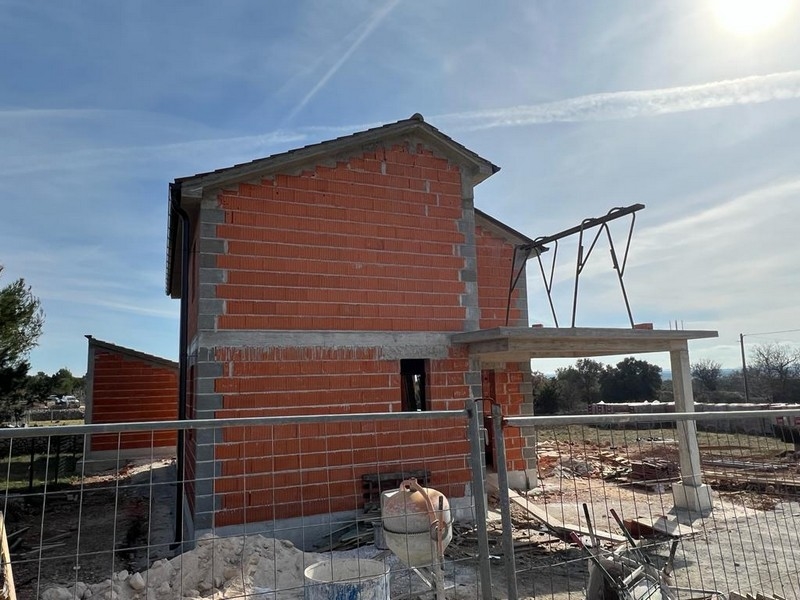 Stan deweloperski nieruchomości H2441 w Vrsi w Chorwacji.