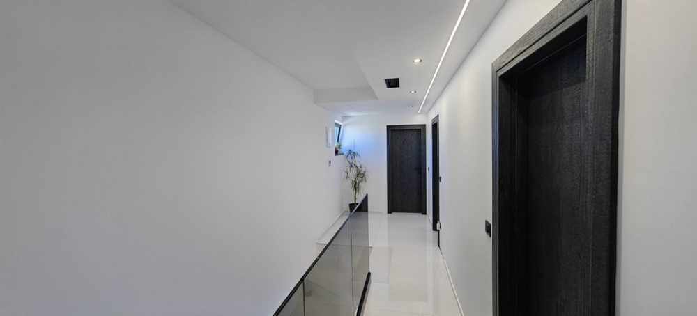 Przedpokój na piętrze Villi H2445.