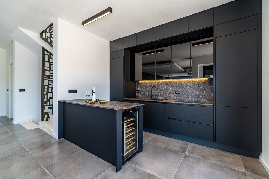 Nowoczesna kuchnia nieruchomości H2494, Chorwacja - Panorama Harcerska.