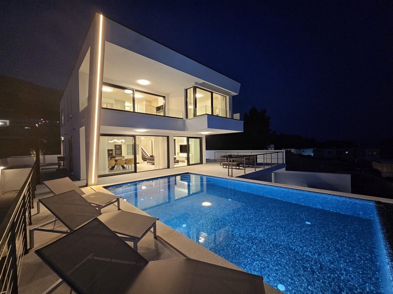 Nowoczesna luksusowa willa.