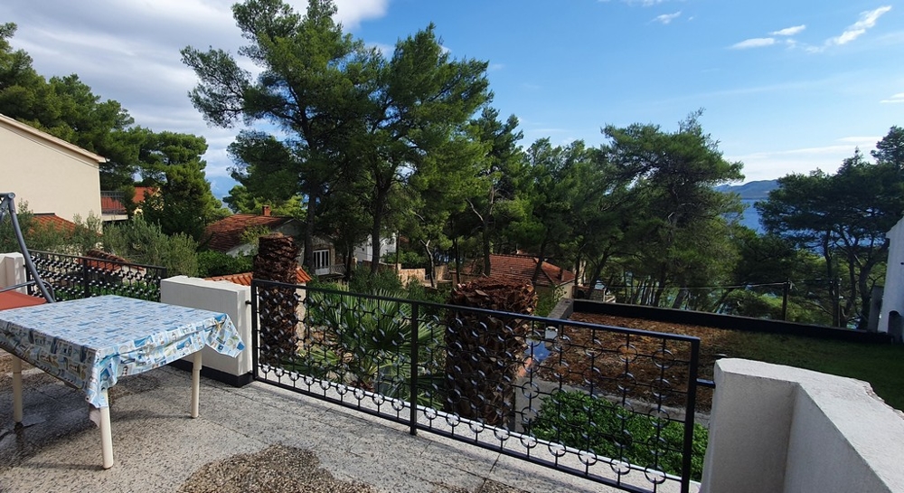 Balkon z fantastycznym widokiem na morze