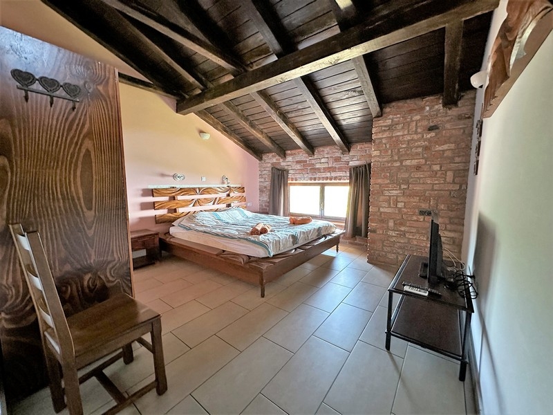 Sypialnia na poddaszu.