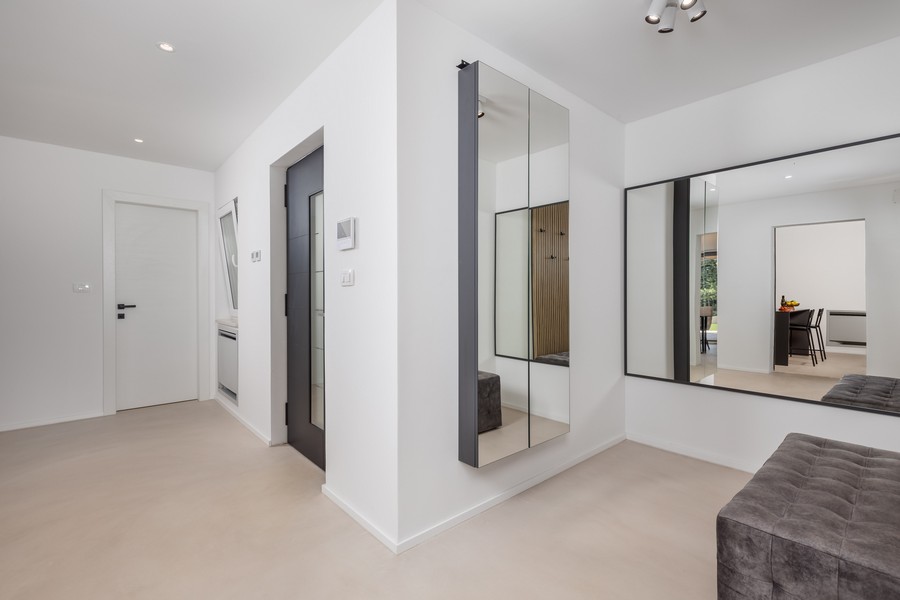 Strefa wejściowa nieruchomości H2594, Opatija.