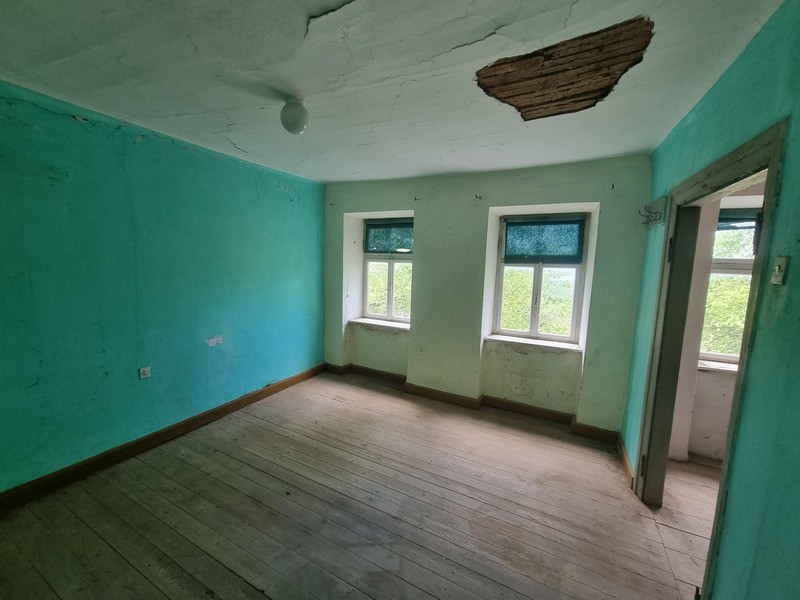 Jasne pokoje i piękny widok na zieleń