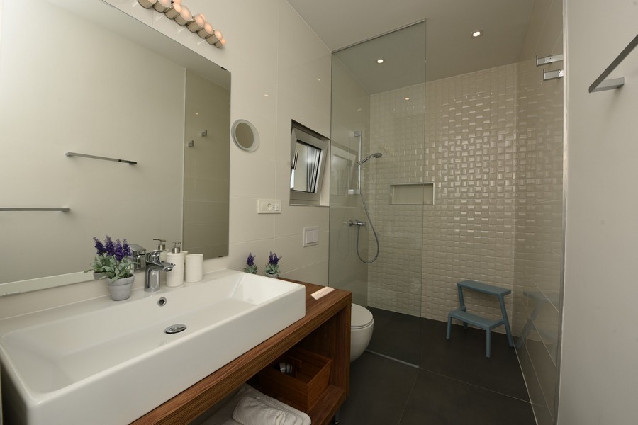 Nowoczesna łazienka.