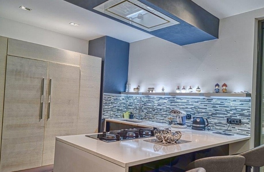 Otwarta i wysokiej jakości kuchnia.