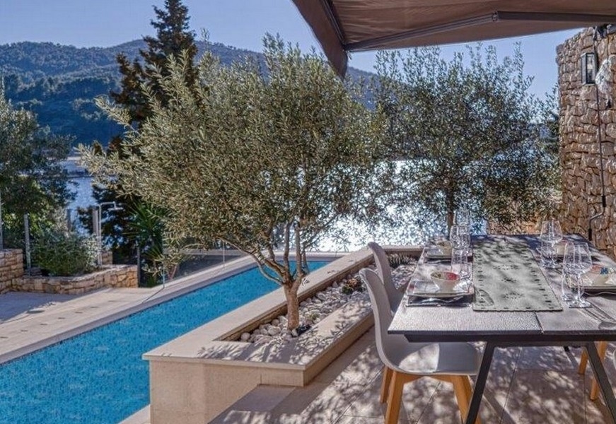 Luksusowe nieruchomości z basenem na sprzedaż w Chorwacji - Panorama Scouting H2690.