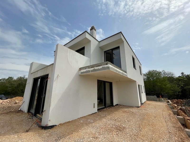 Sprzedam willę z basenem w Chorwacji - Panorama Harcerska nieruchomość H2715 koło Malinskiej.