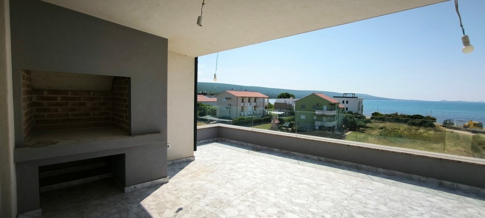 Nowo wybudowana willa z ogrzewaniem podłogowym