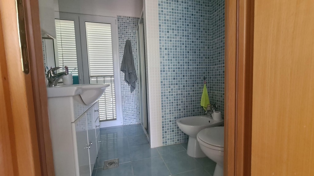 Łazienka z prysznicem