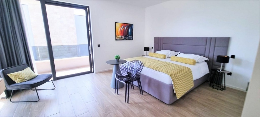 Willa z 4 sypialniami i pięknym widokiem na morze