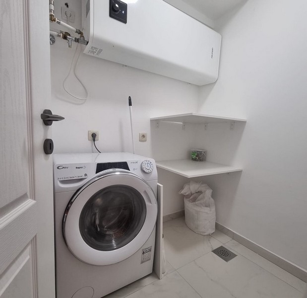 Pomieszczenie do przechowywania/pralnia