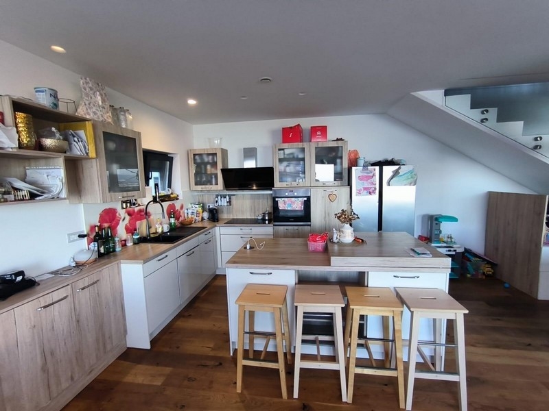 Nieruchomość w Chorwacji, willa z panoramicznym widokiem na morze, region Opatija na Istrii, nowoczesna otwarta kuchnia