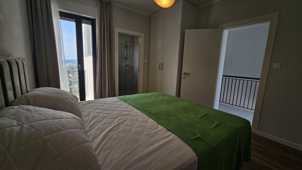 Sypialnia w domu H3018 na sprzedaż w Chorwacji.