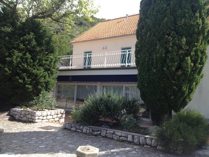 Sprzedam dom nad morzem Śródziemnym - Panorama Scouting H3033.