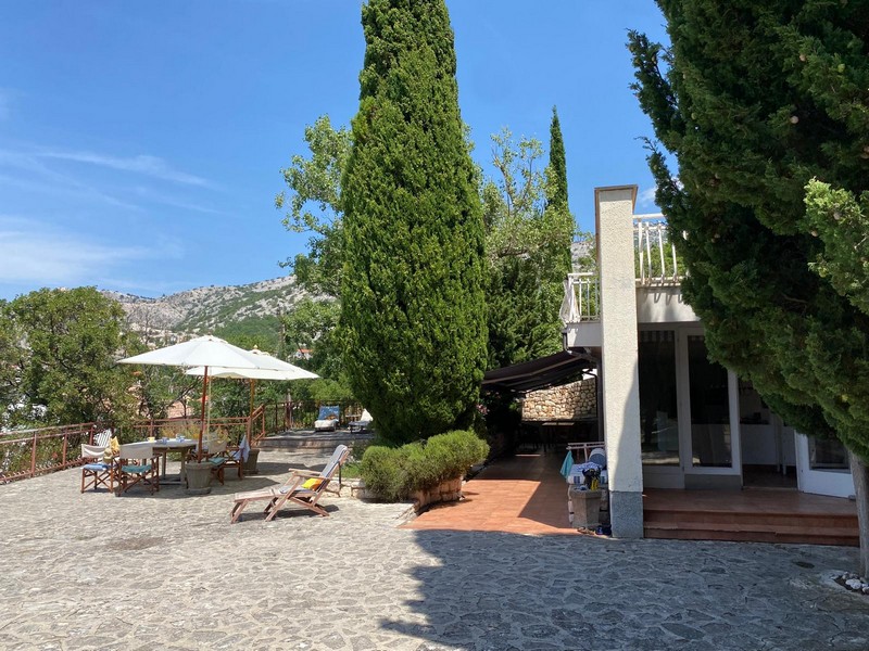 Dom z dużym tarasem na sprzedaż w Chorwacji - Panorama Scouting H3033.