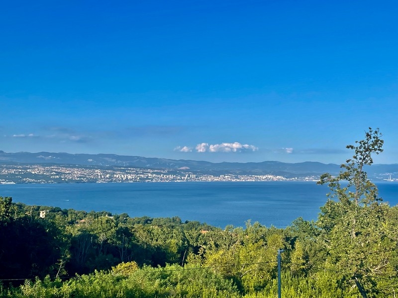 Widok na morze z luksusowej nieruchomości H3435 w Chorwacji - Panorama Scouting.