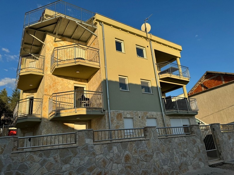 Sprzedam apartamentowiec w Chorwacji - Panorama Scouting H3445.