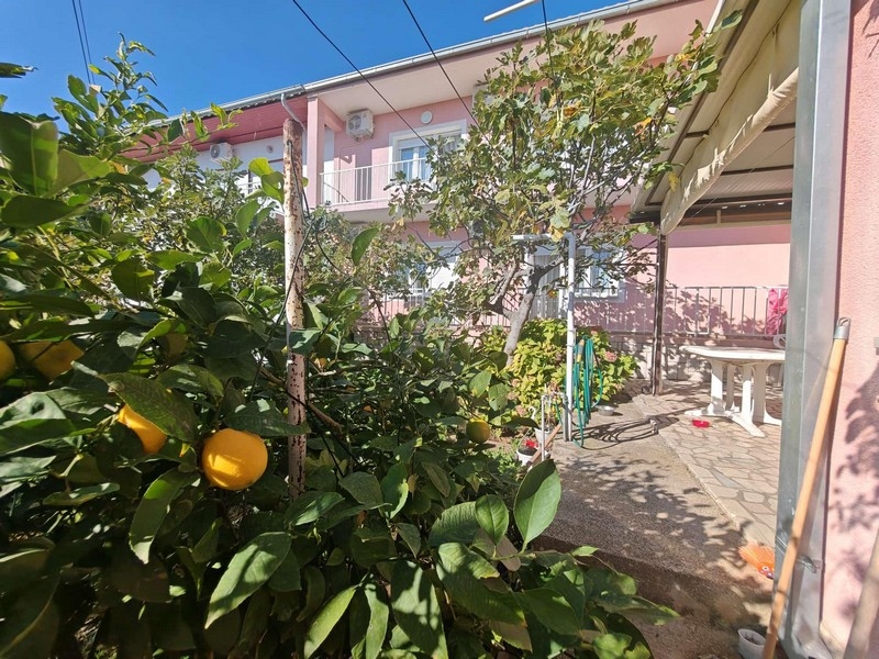 Sprzedaż bliźniaka w Chorwacji - Panorama Scouting H3452