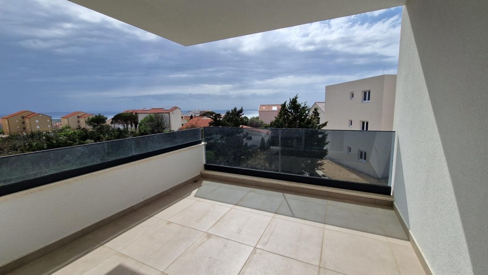 Taras z basenem nieruchomości H3457 w Chorwacji.