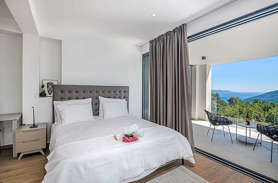 Sypialnia z widokiem na morze