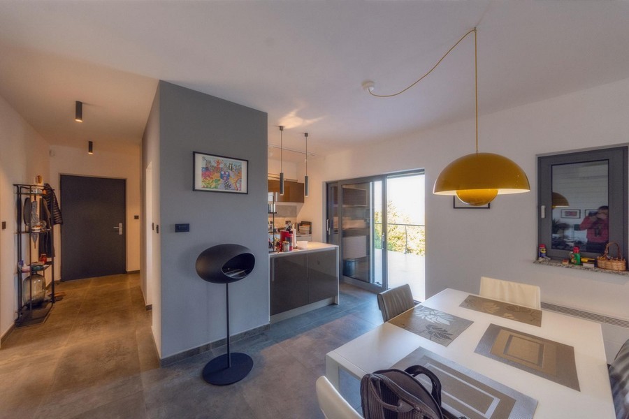 Otwarta kuchnia z jadalnią