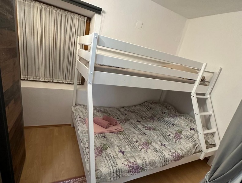 Sypialnia z łóżkiem piętrowym