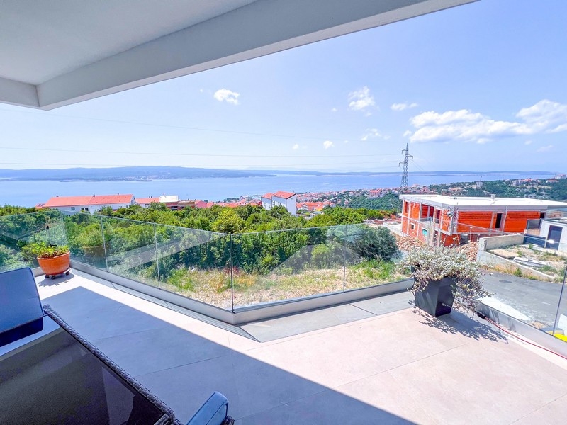 Widok na morze z nieruchomości H3601 w Crikvenicy, Chorwacja - Panorama Scouting.