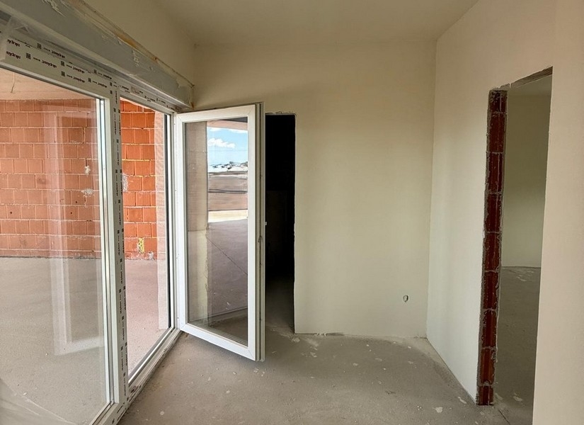 Dostęp do tarasu z widokiem na morze