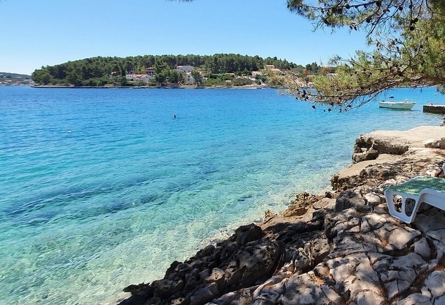 Plaża obiektu H3608 w Chorwacji - Panorama Harcerska.