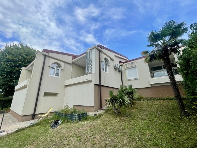 Bungalow na sprzedaż na wyspie Krk w Chorwacji - Panorama Scouting.