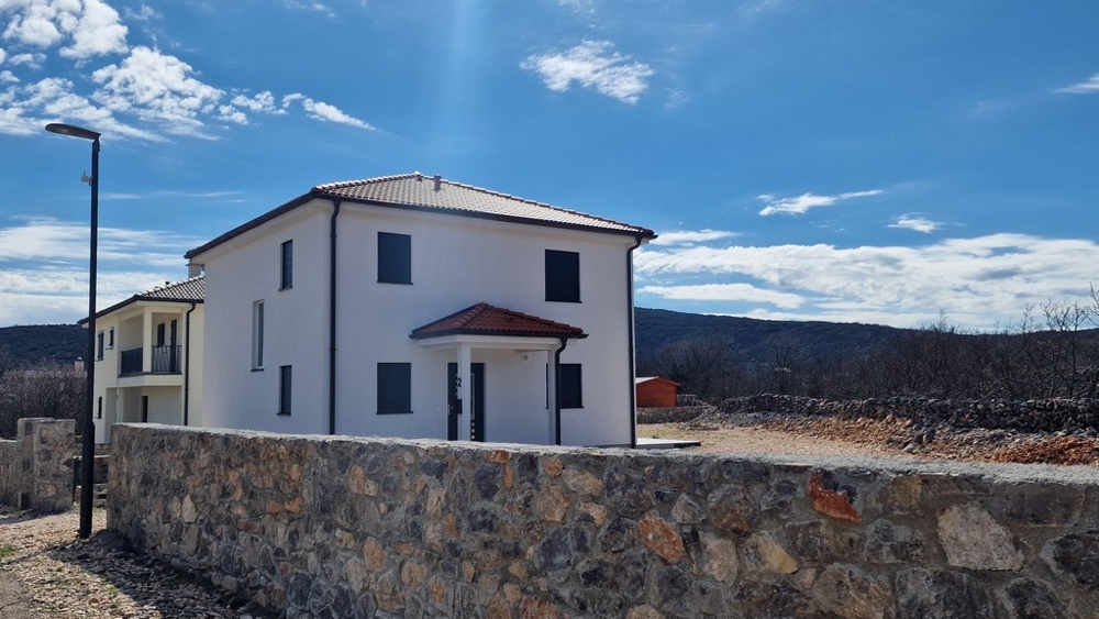 Sprzedam dom na wyspie Krk w Chorwacji.