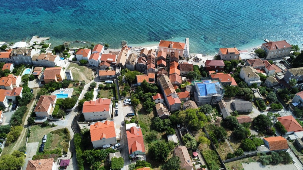 Widok na Orebić z lotu ptaka - Obiekt H3678 Dom z kamienia.