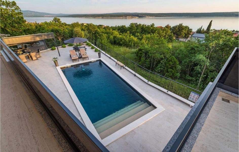 Willa z basenem i widokiem na morze na sprzedaż w Chorwacji - Panorama Scouting H3683.