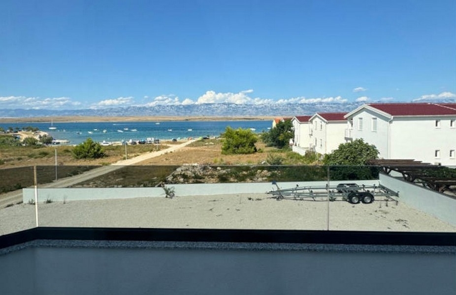 Widok na morze z nieruchomości H3716 w Chorwacji - Panorama Scouting.