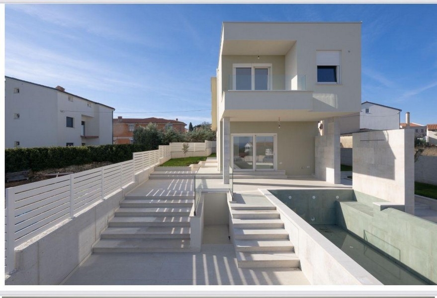 Na sprzedaż nowa willa H3803 w Liznjan na Istrii.