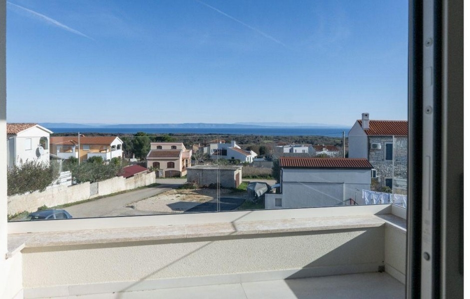 Widok na morze z nieruchomości H33803 w Liznjan na Istrii - Panorama Scouting.