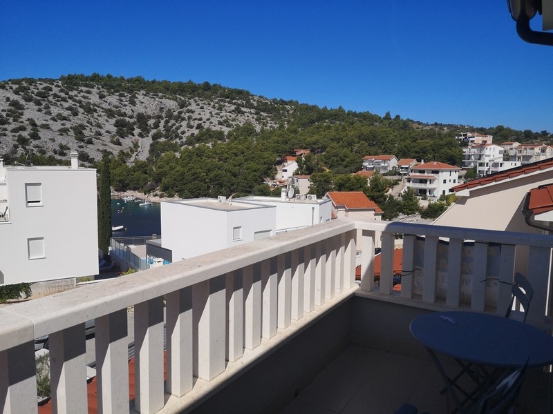 Taras nieruchomości H3805, Rogoznica, Dalmacja.