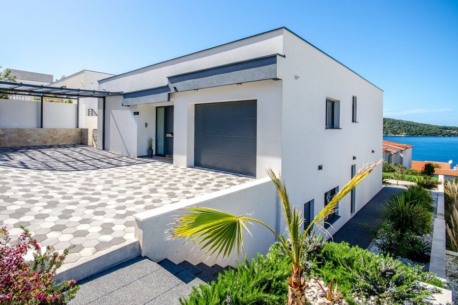 Dostęp z garażem na poziomie wejścia