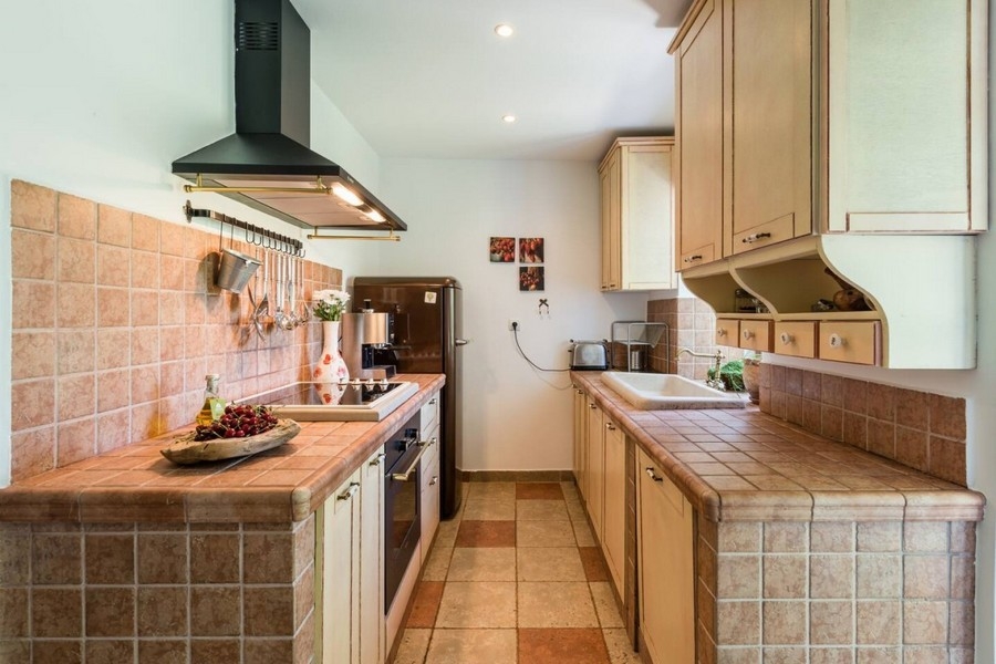 Kuchnia śródziemnomorska w tradycyjnym stylu.