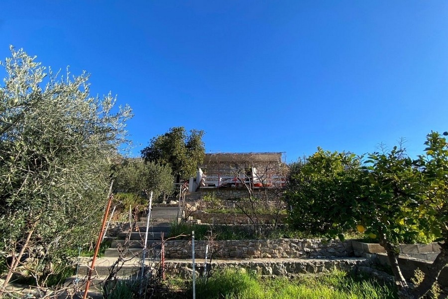 Sprzedam dom do remontu Chorwacja - H3844