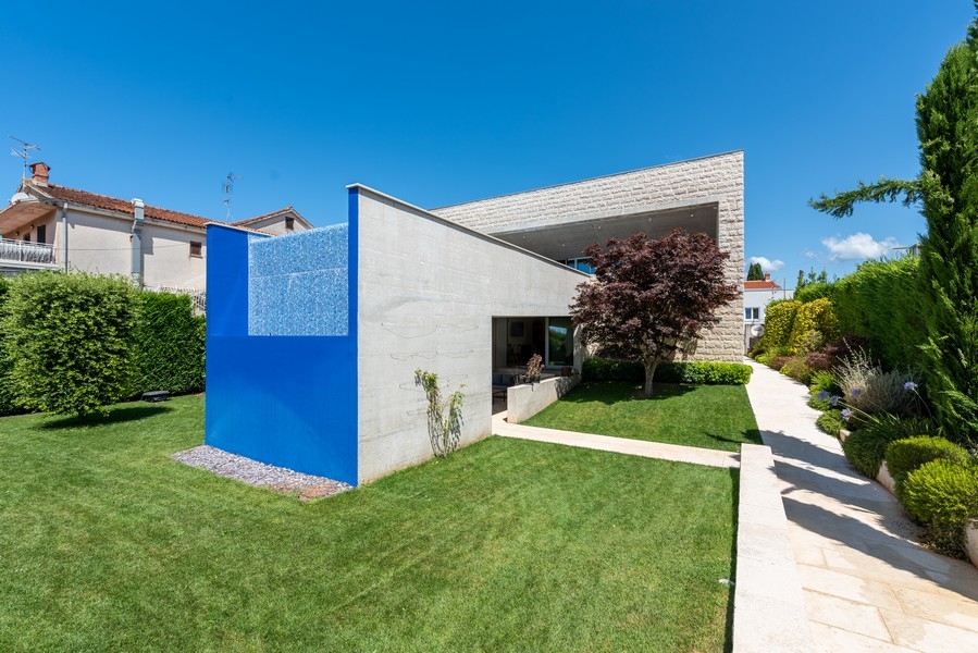 Kup willę z basenem na Istrii.