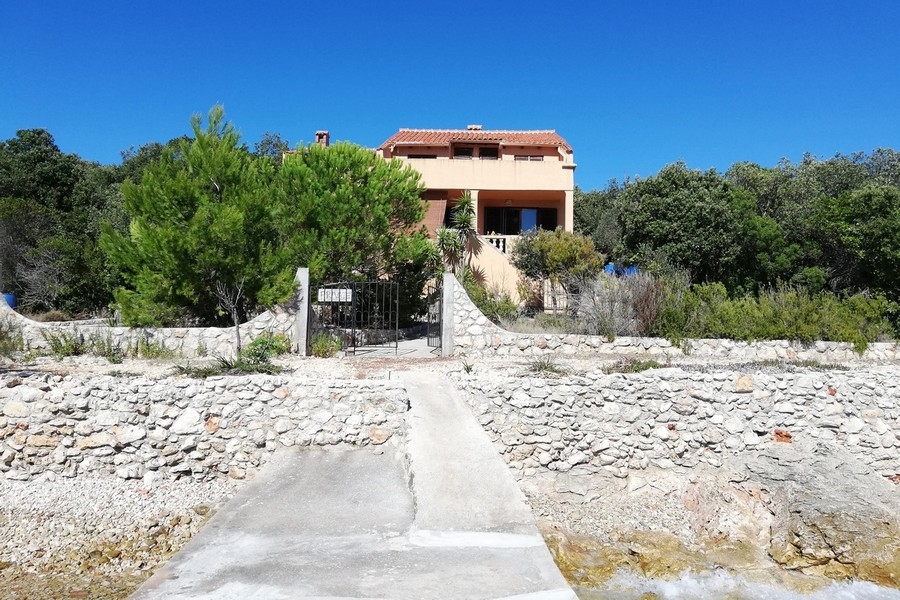 Kup dom nad morzem w Chorwacji.