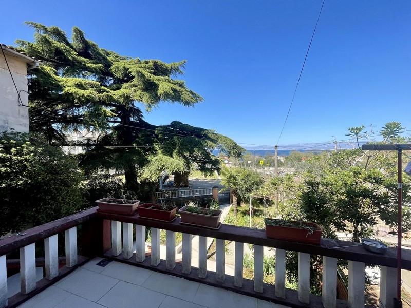 Widok na morze z domu H3891, który jest sprzedawany na Krk.