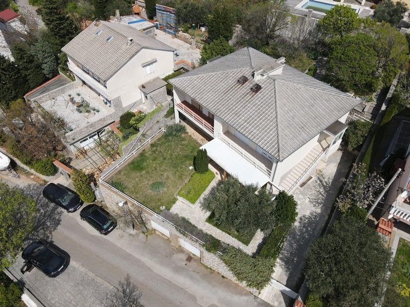 Dom Chorwacja bliźniak widok z lotu ptaka działka ogrodowa